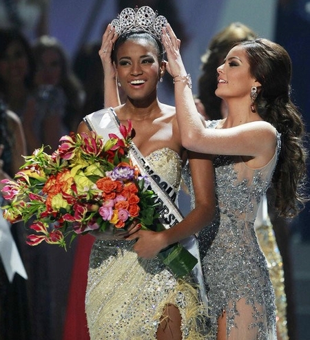 Leila Lopes đăng quang Hoa hậu Hoàn vũ 2011 hôm 12/9 tại Sao Paulo, Brazil.
